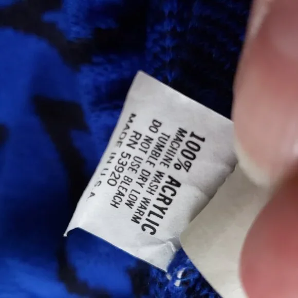 Vintage 80s 2-piece Black Lightning on dark blue knit sweater and skirt set - Picture 11 of 11